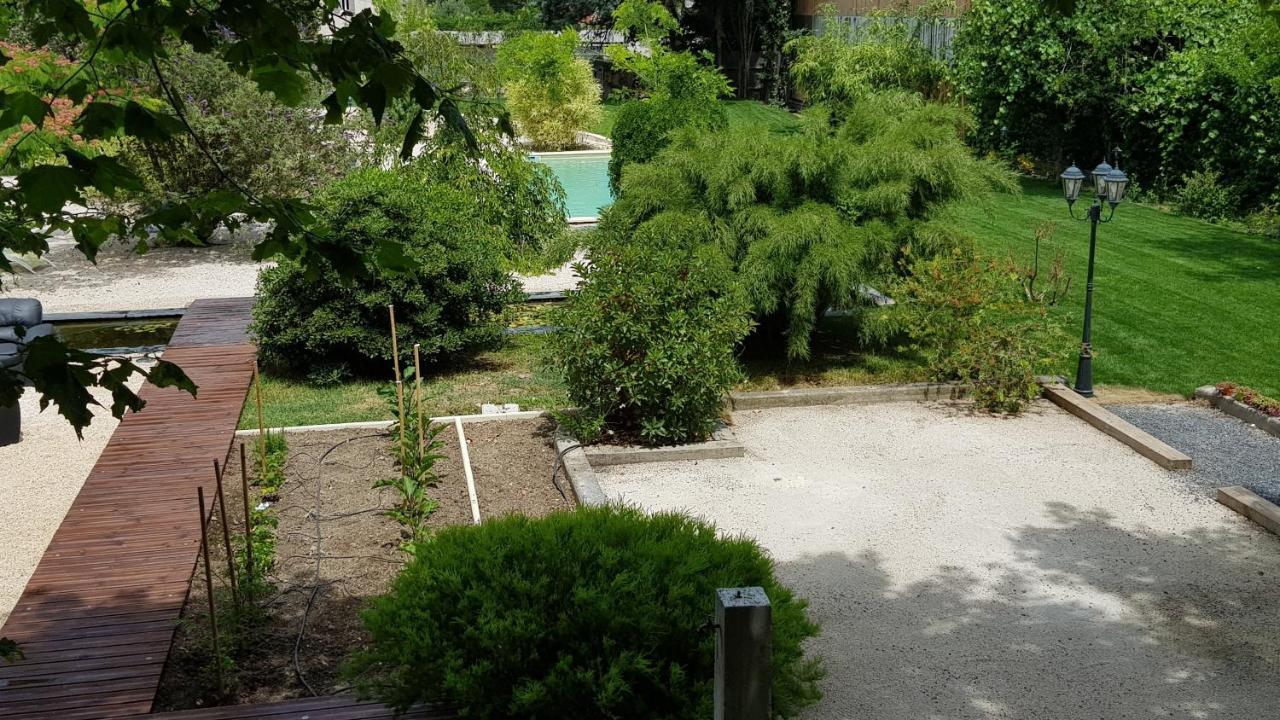 Maison d' Alys entre Luberon et Alpilles Cabannes Extérieur photo